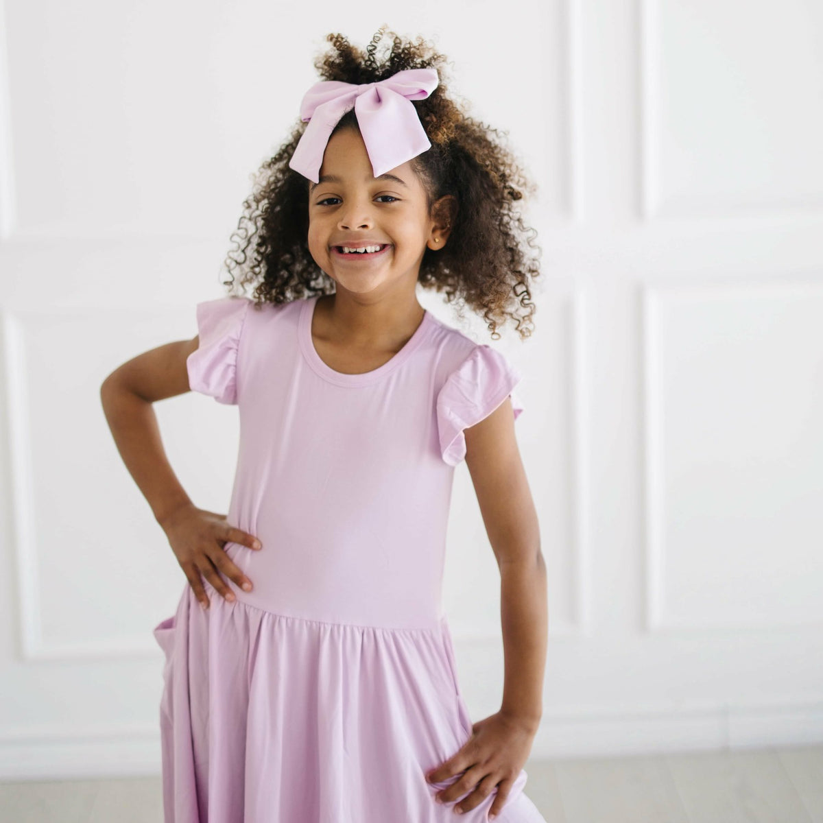 Large Alligator Clip Bow in Thistle | Kyte Baby