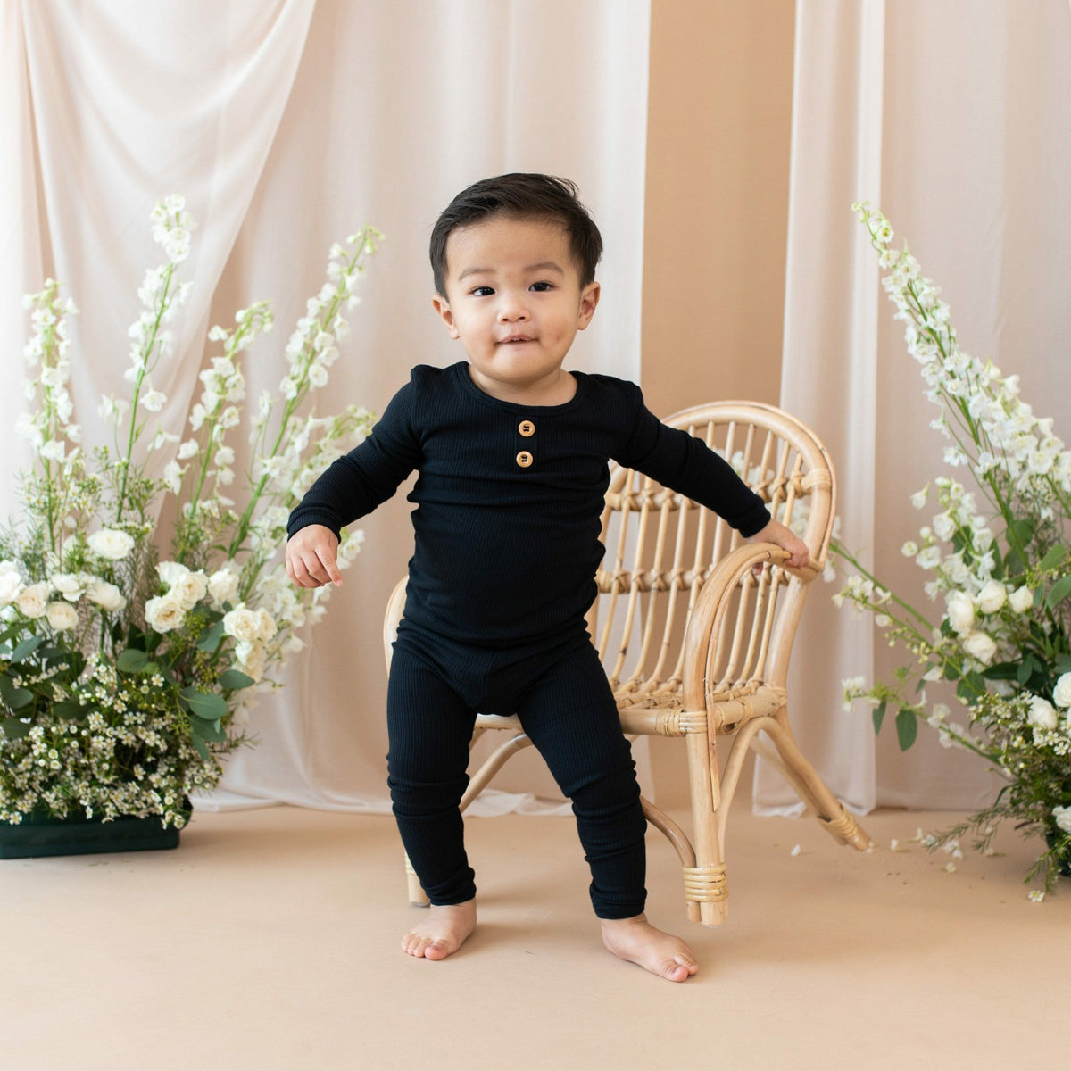 Ribbed Henley Set in Midnight | Kyte Baby