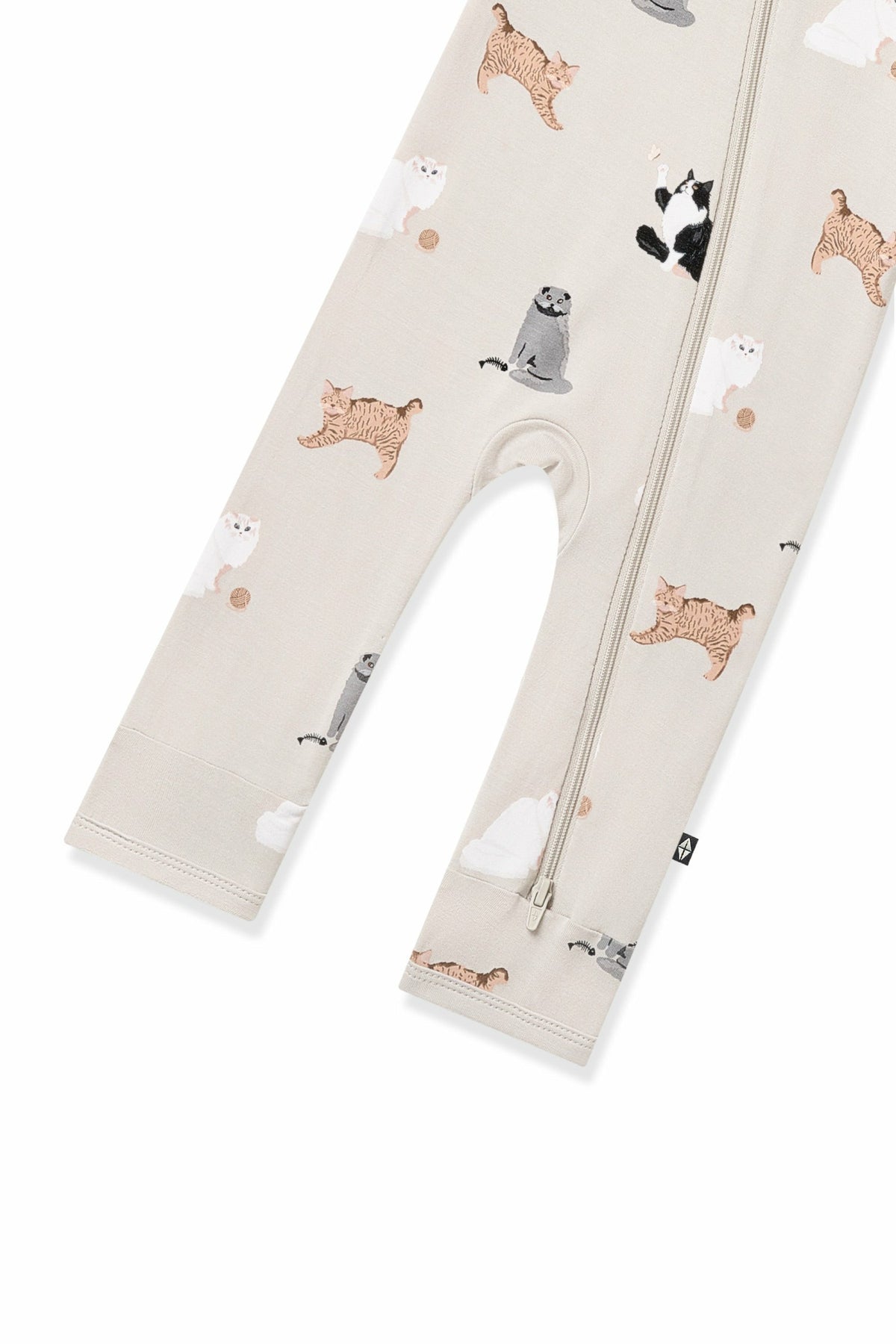 Zippered Romper in Fluffy Cat | Kyte Baby