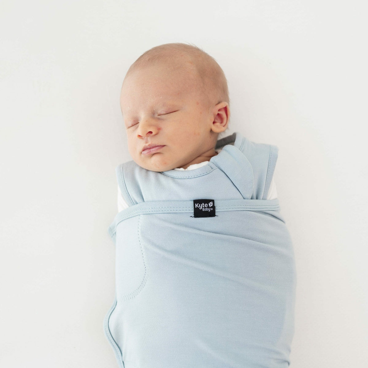 Sleep Bag Swaddler in Fog | Kyte Baby