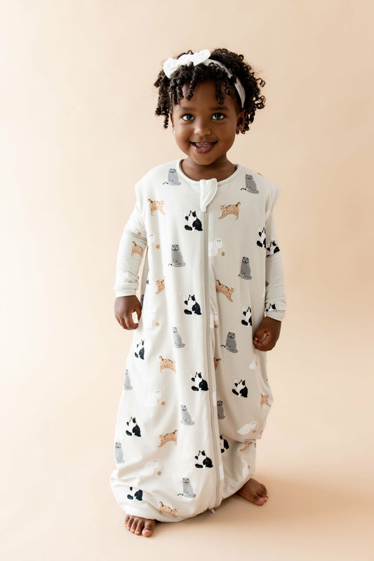 Sleep Bag Walker in Fluffy Cat 1.0 | Kyte Baby