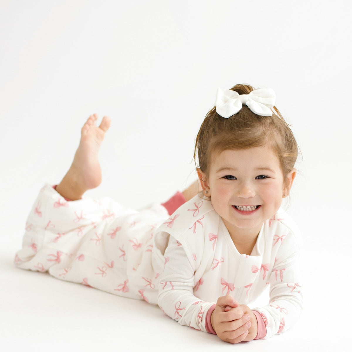 Bamboo Sleep Bag Walker in Bow 1.0 TOG | Kyte Baby