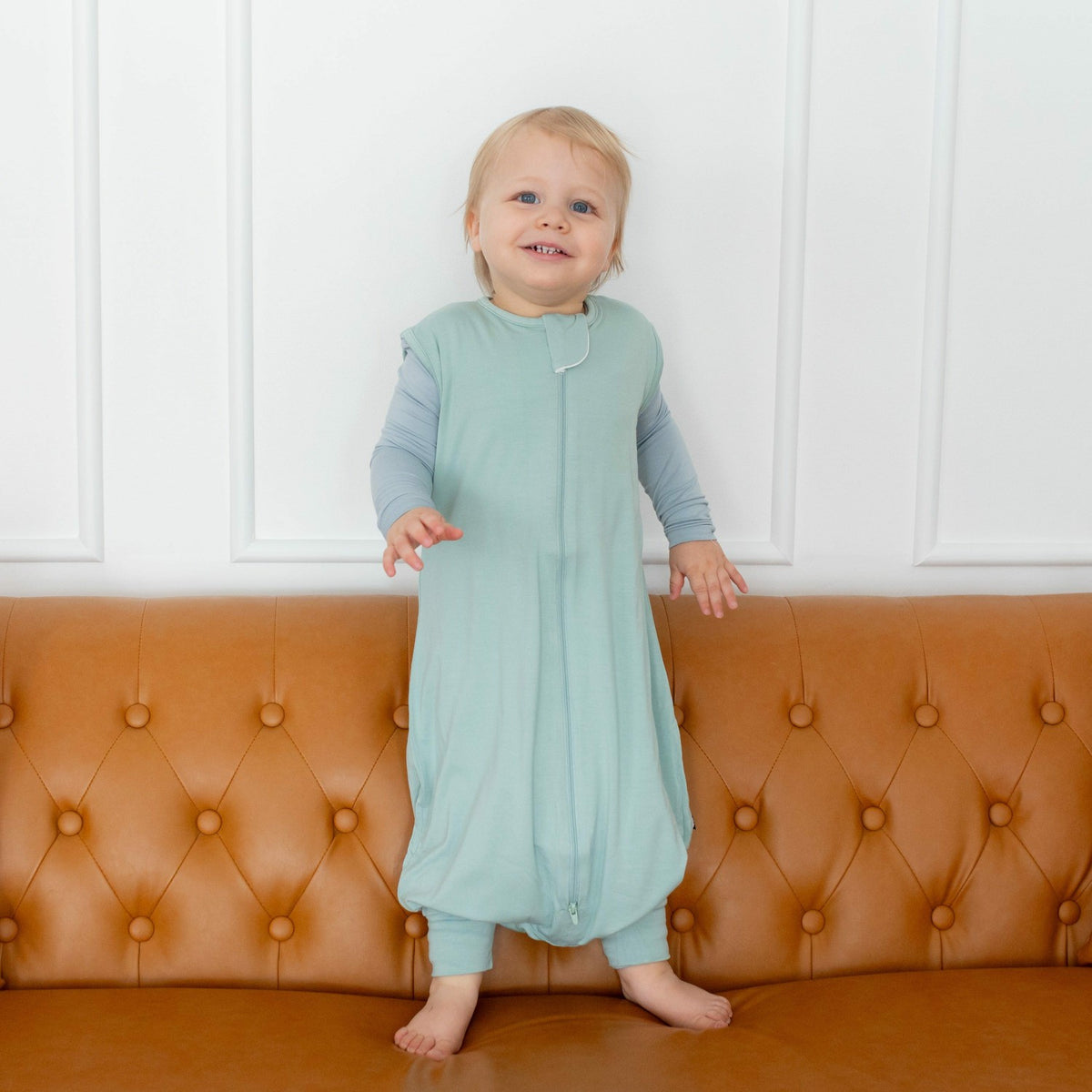 Sleep Bag Walker in Sage 0.5 TOG | Kyte Baby