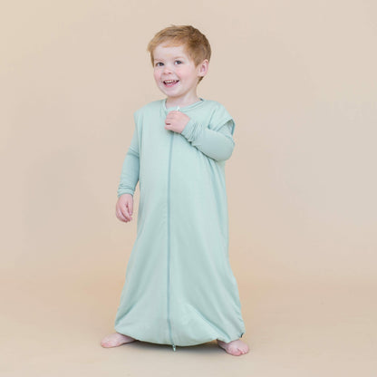 Sleep Bag Walker in Sage 1.0 TOG | Kyte Baby