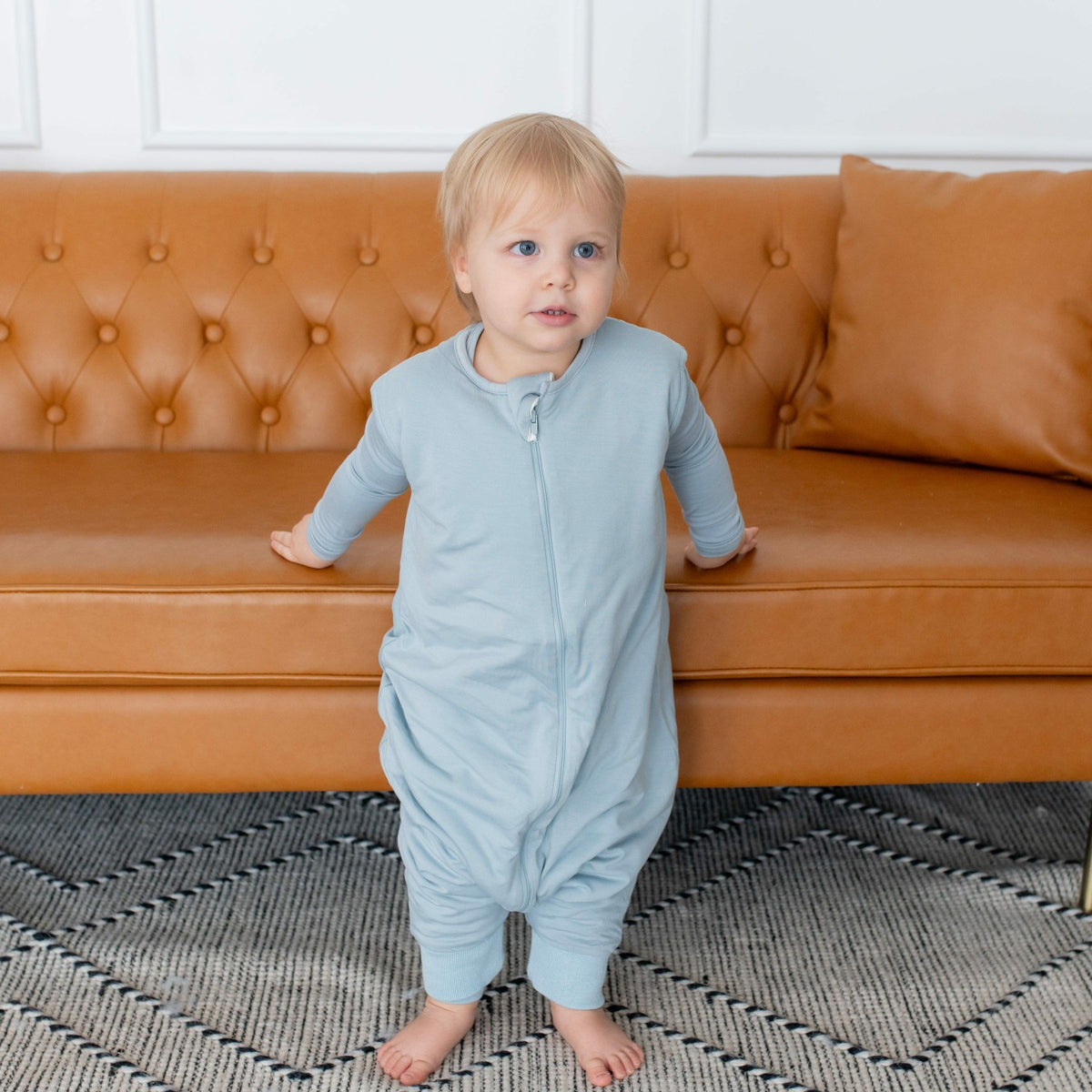 Sleep Bag Walker in Fog 1.0 TOG | Kyte Baby