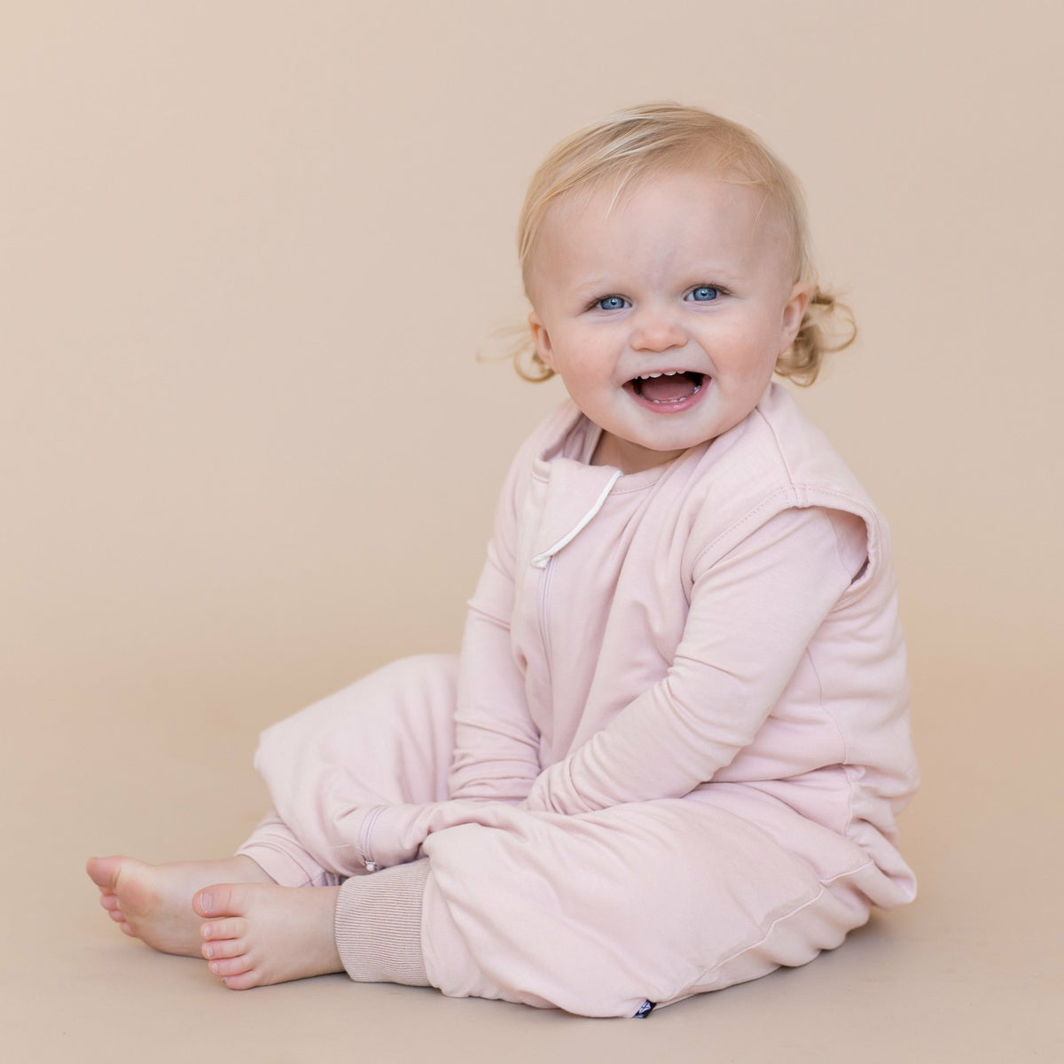 Sleep Bag Walker in Blush 1.0 TOG | Kyte Baby