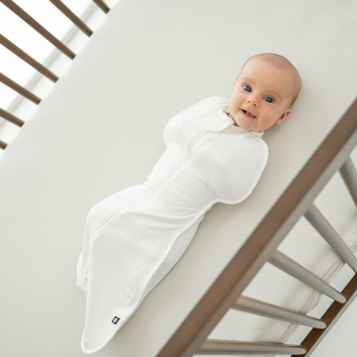 Swaddle Bag in Cloud 0.5 | Kyte Baby