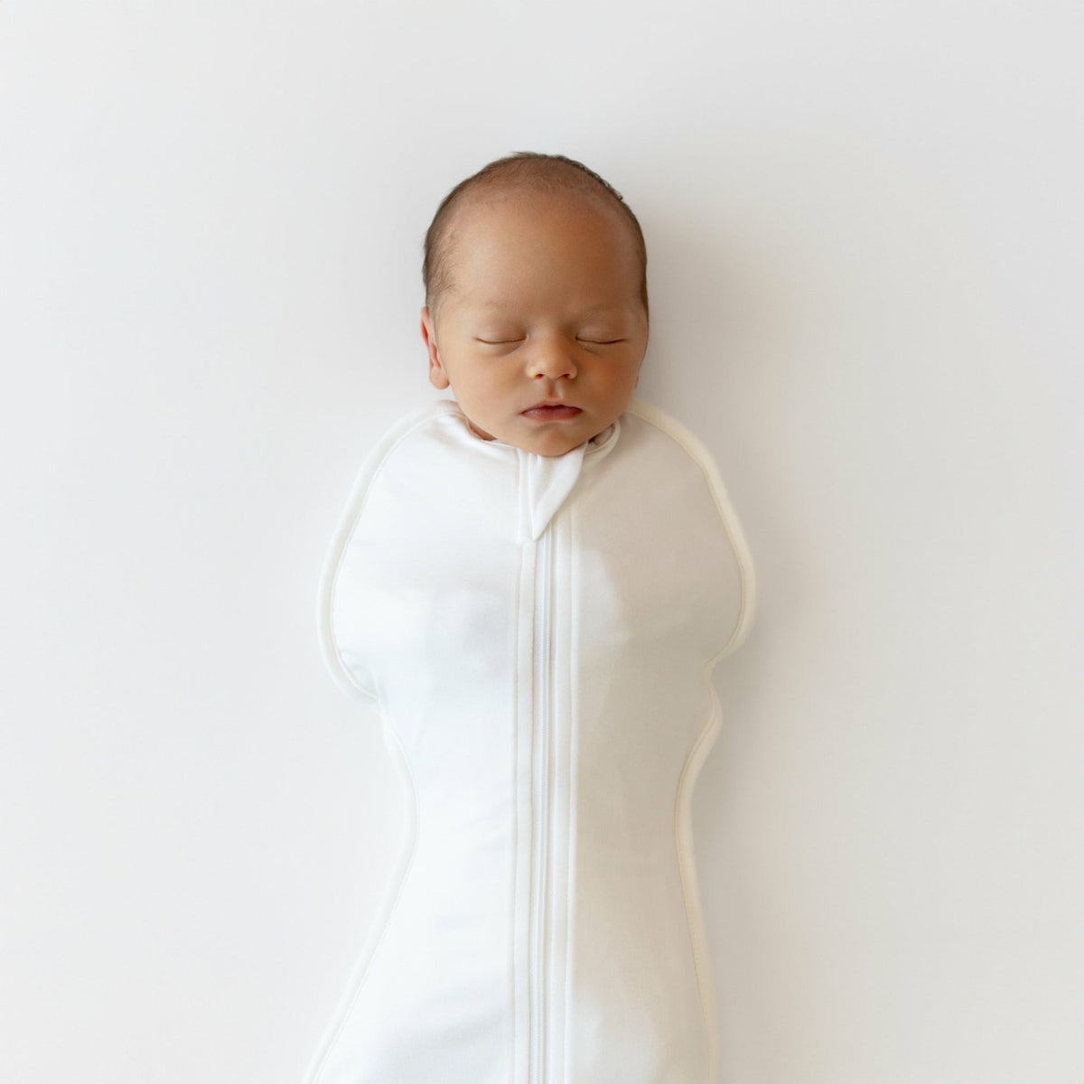 Swaddle Bag in Cloud 0.5 | Kyte Baby