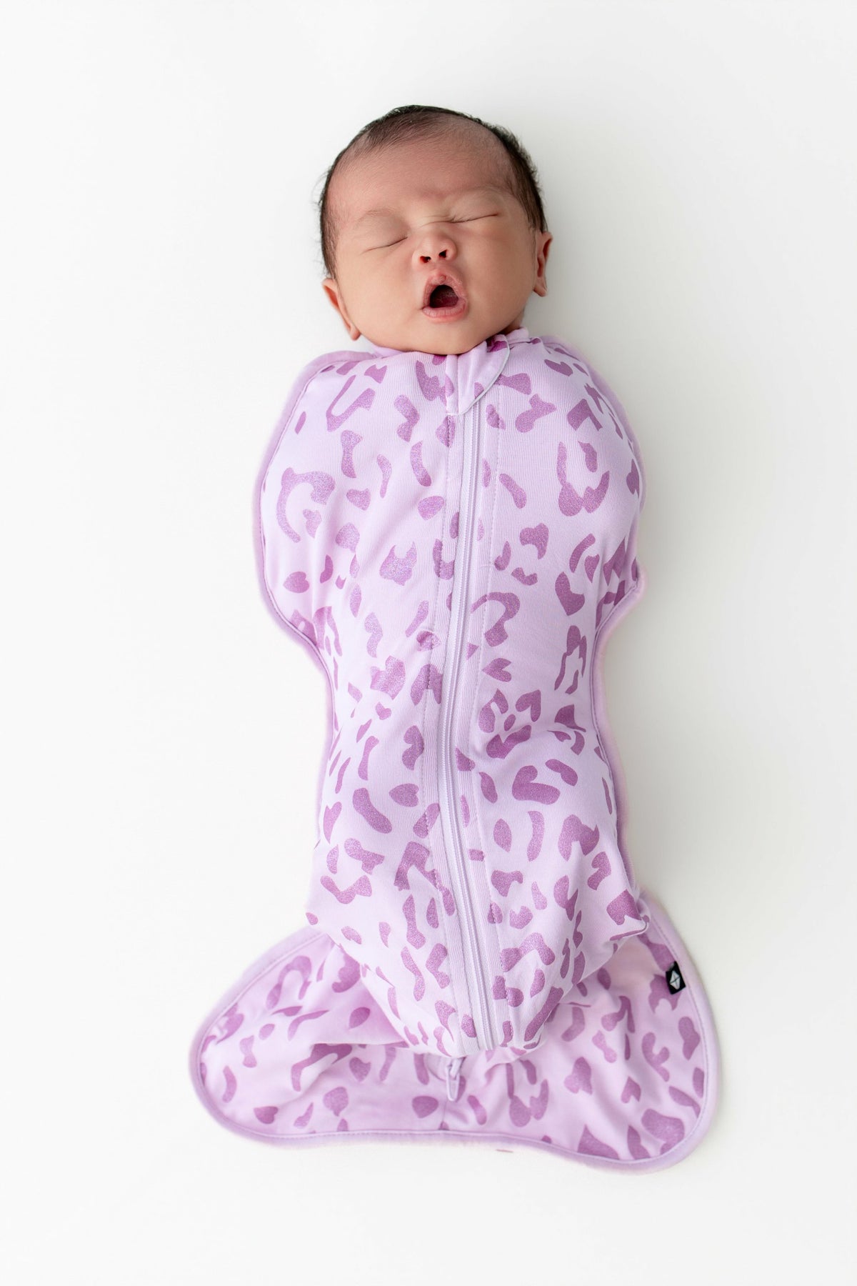 Swaddle Bag in Thistle Leopard 0.5 | Kyte Baby
