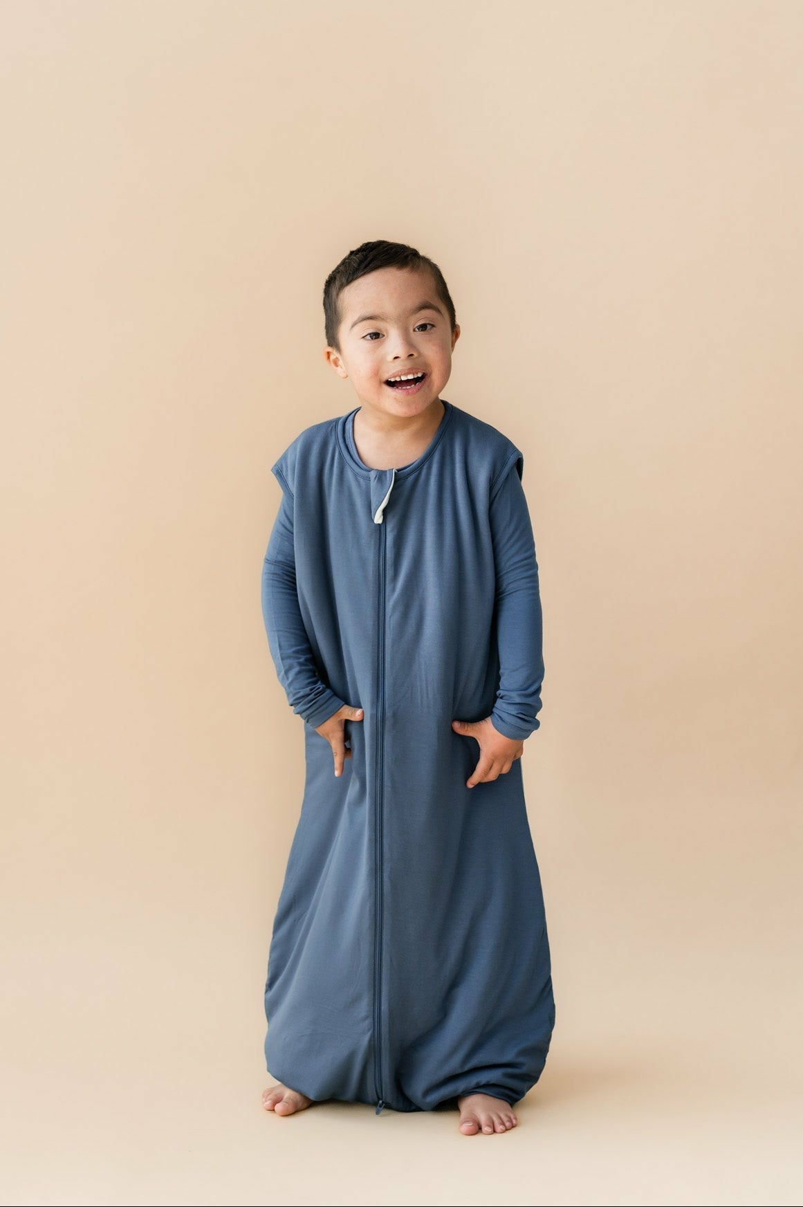 Sleep Bag Walker in Oxford 1.0 | Kyte Baby