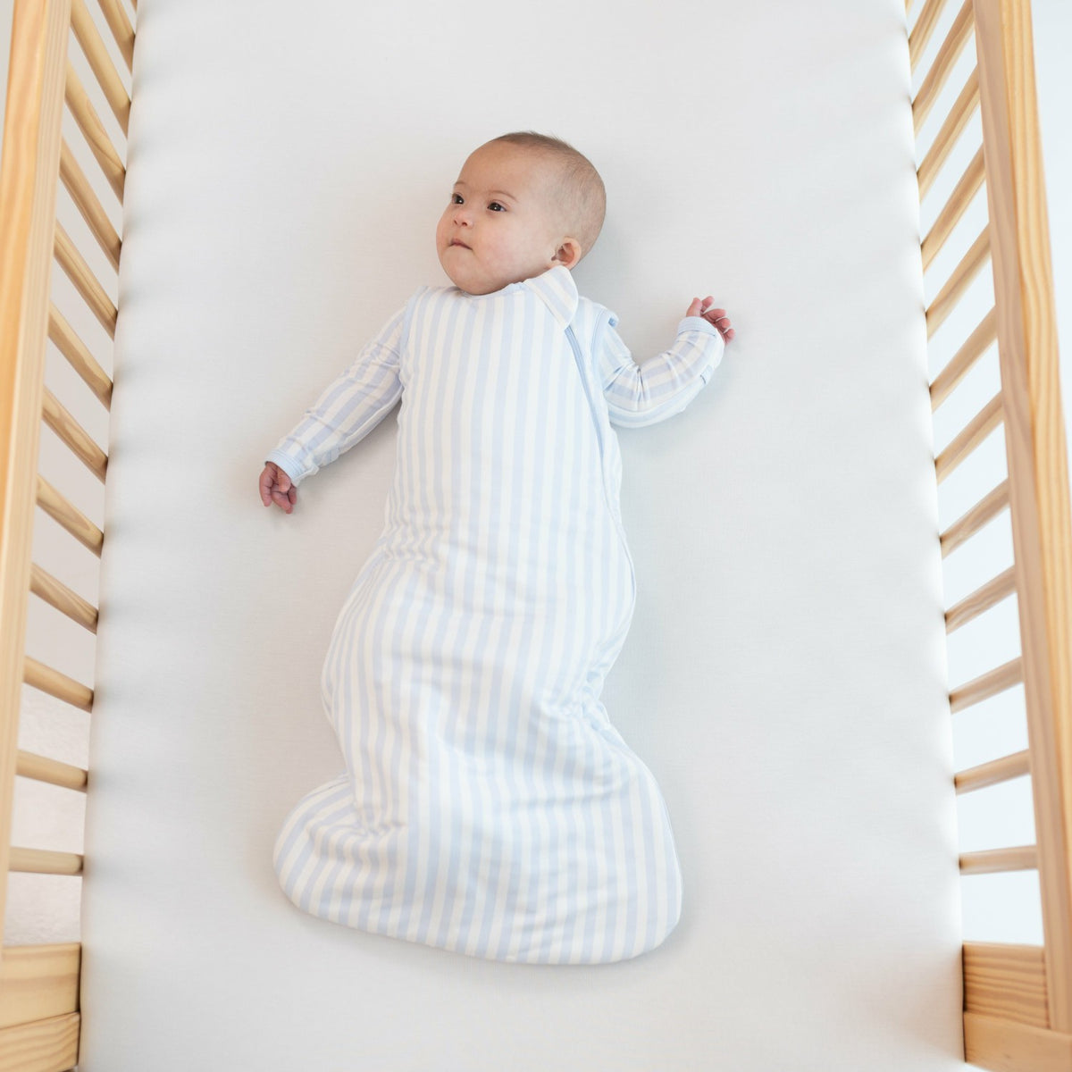 Sleep Bag in Small Mist Stripe 1.0 | Kyte Baby