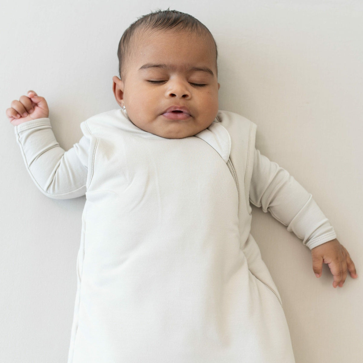 Sleep Bag in Oat 2.5 TOG | Kyte Baby