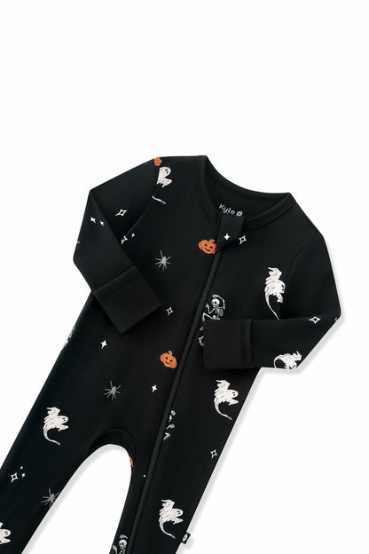 Zippered Footie in Halloween Friends | Kyte Baby
