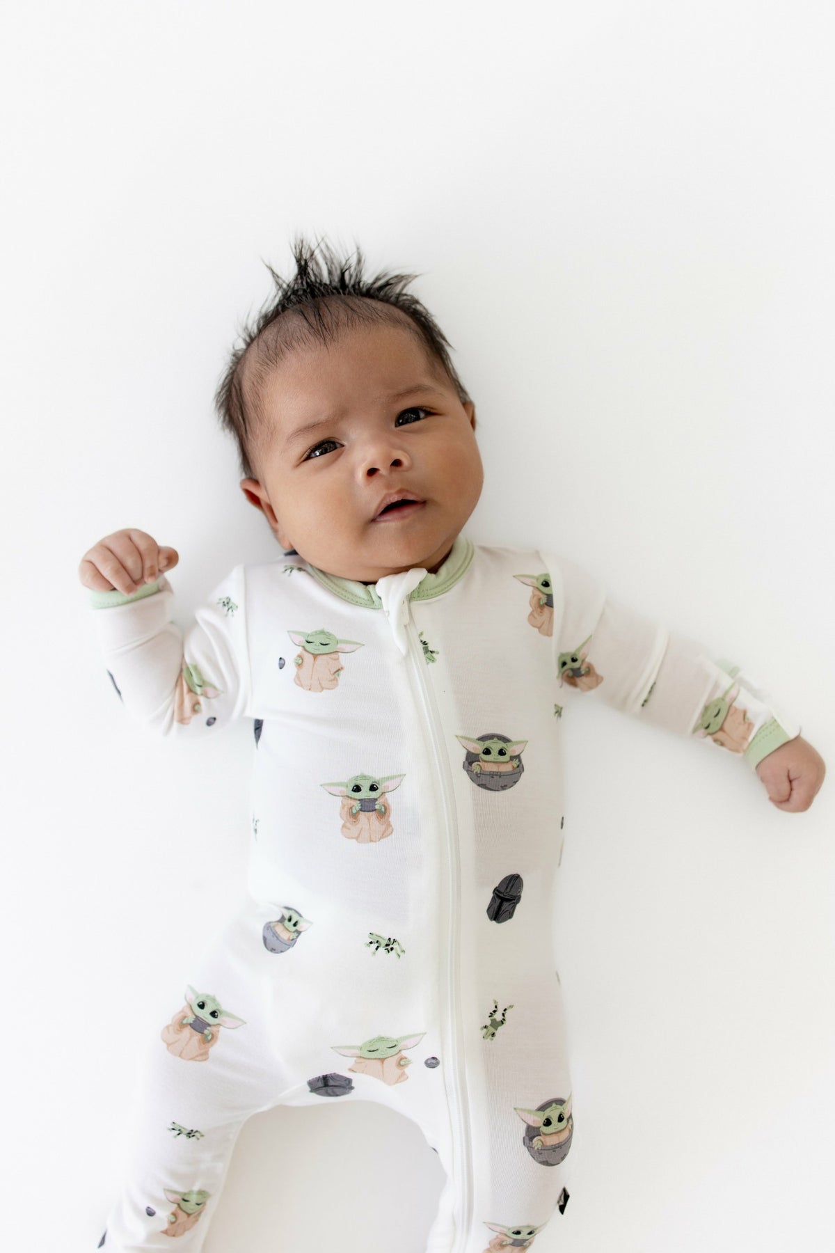 Zippered Footie in Grogu™ | Kyte Baby
