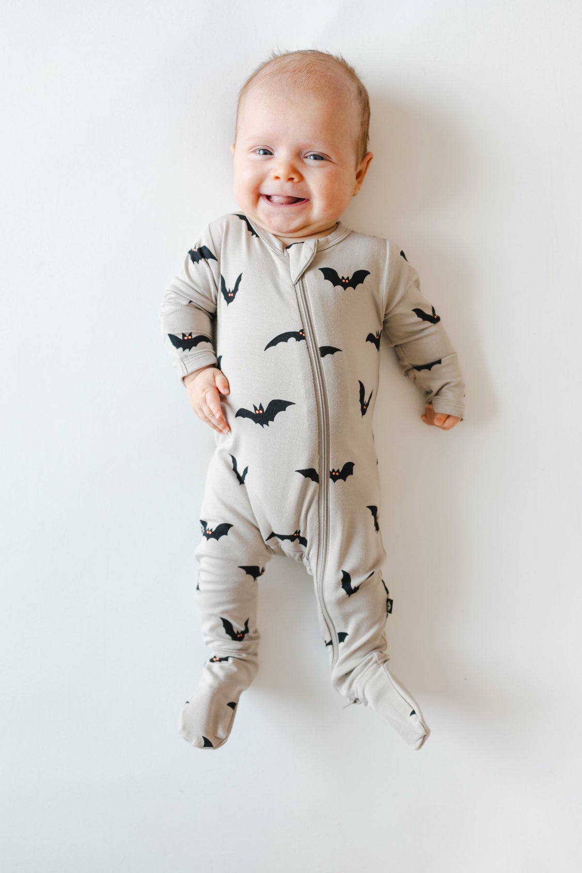 Zippered Footie in Bats | Kyte Baby