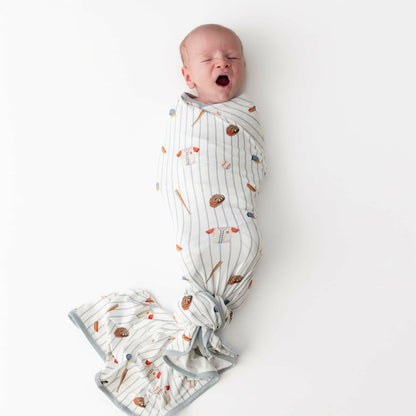 Swaddle Blanket in Home Run | Kyte Baby