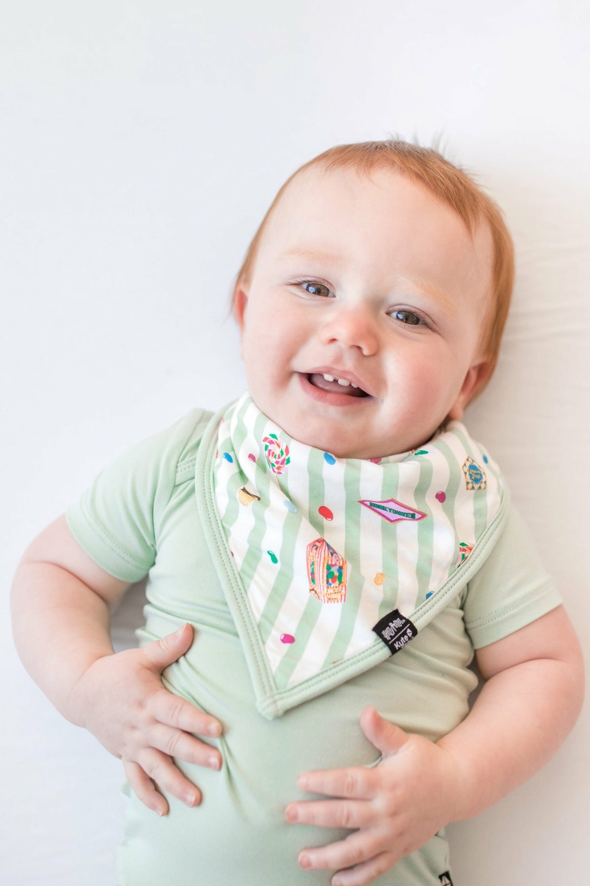 Bib in Honeydukes | Kyte Baby