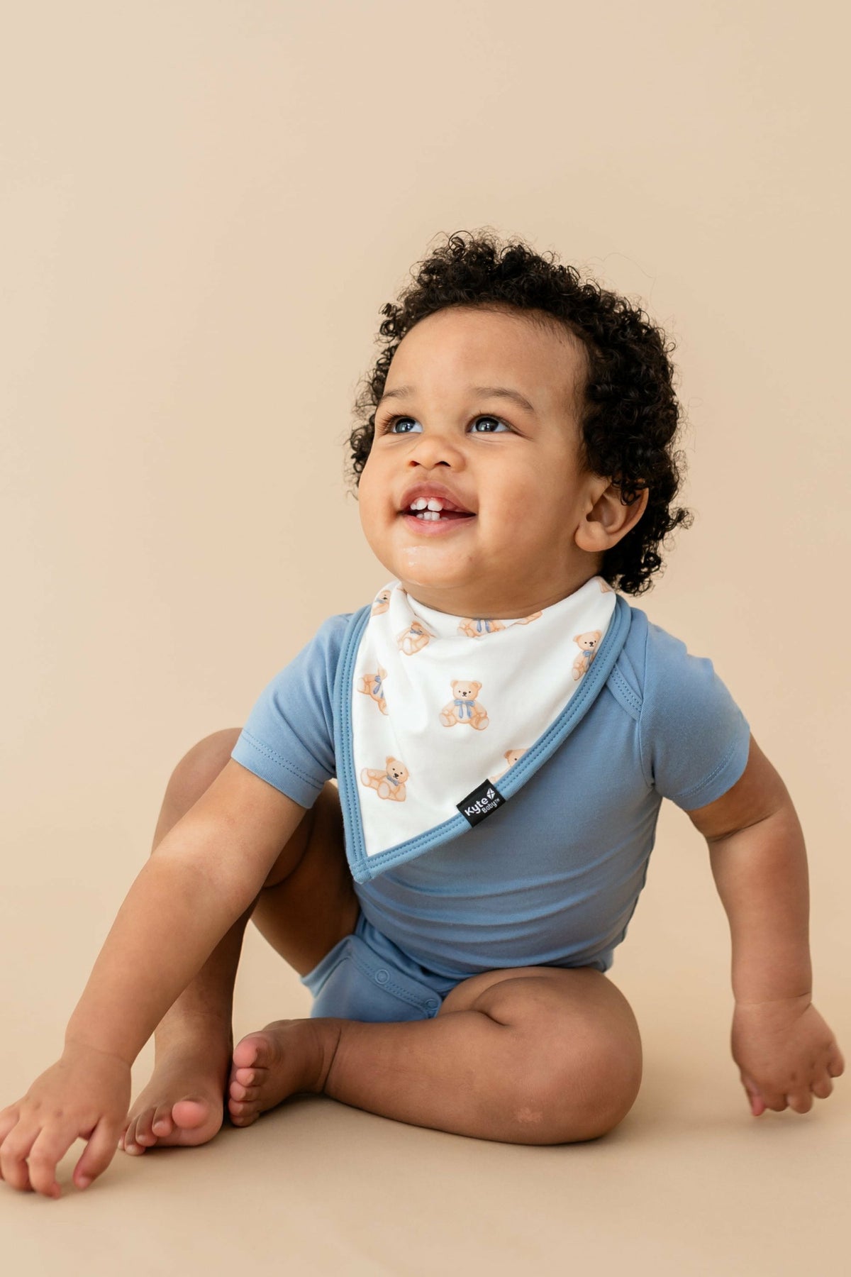 Bib in Teddy Bear | Kyte Baby