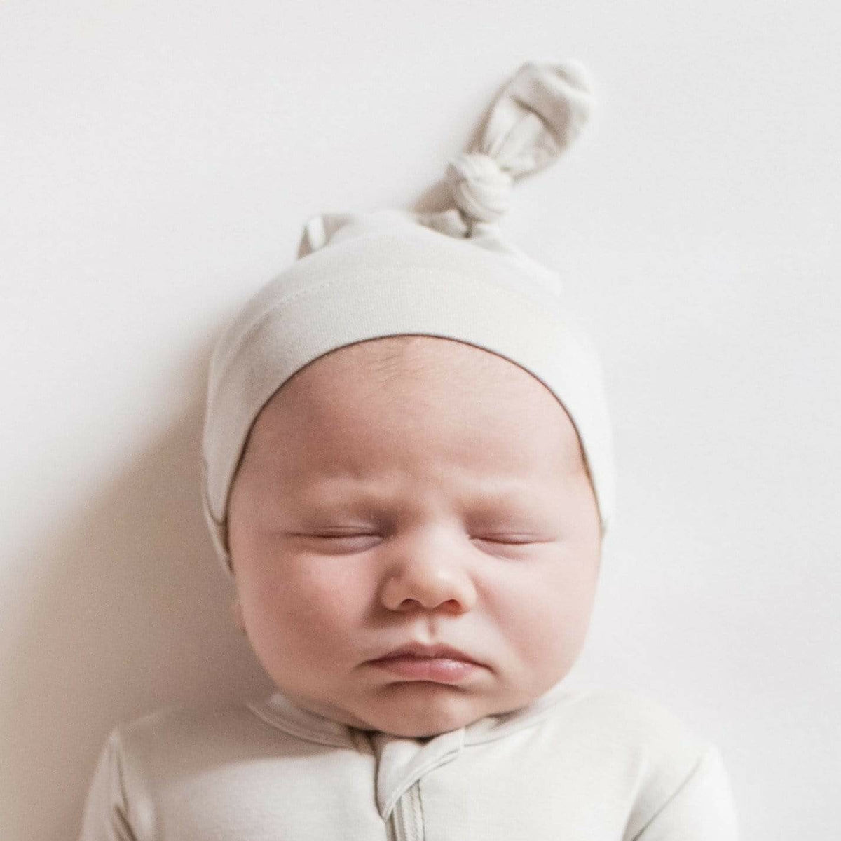 Knotted Cap in Oat | Kyte Baby