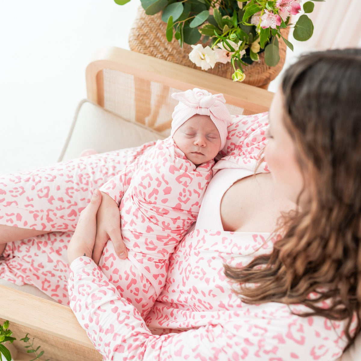 Ribbed Headwrap in Blush | Kyte Baby