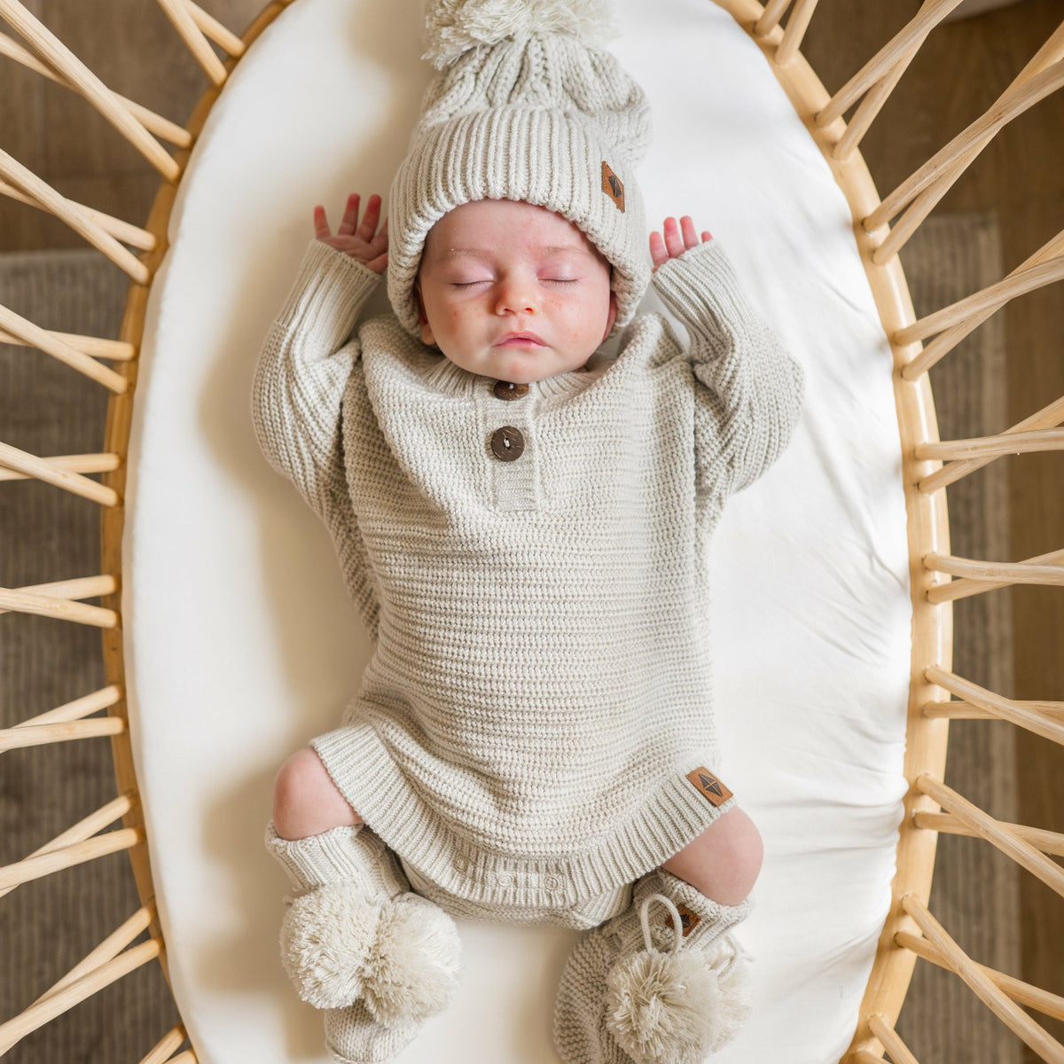 Chunky Cable Knit Beanie in Oat | Kyte Baby