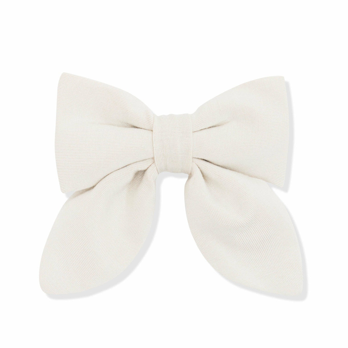 Medium Alligator Clip Bow in Oat | Kyte Baby