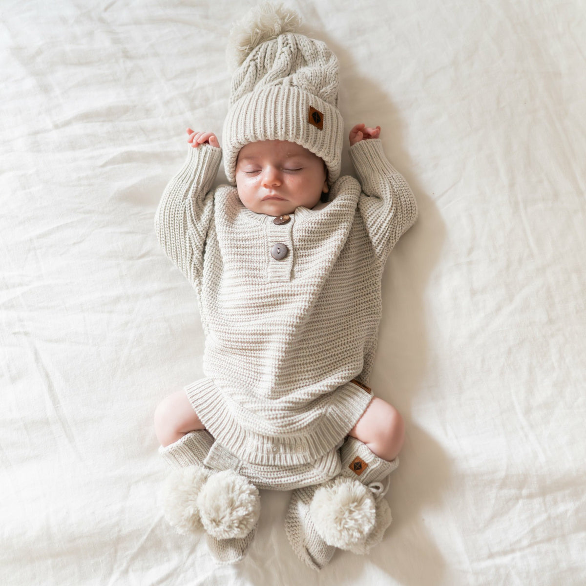 Knit Booties in Oat | Kyte Baby