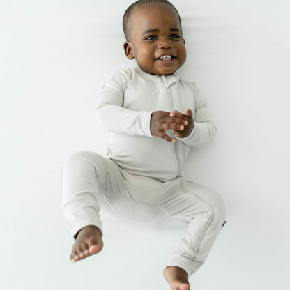 Zippered Romper in Oat | Kyte Baby
