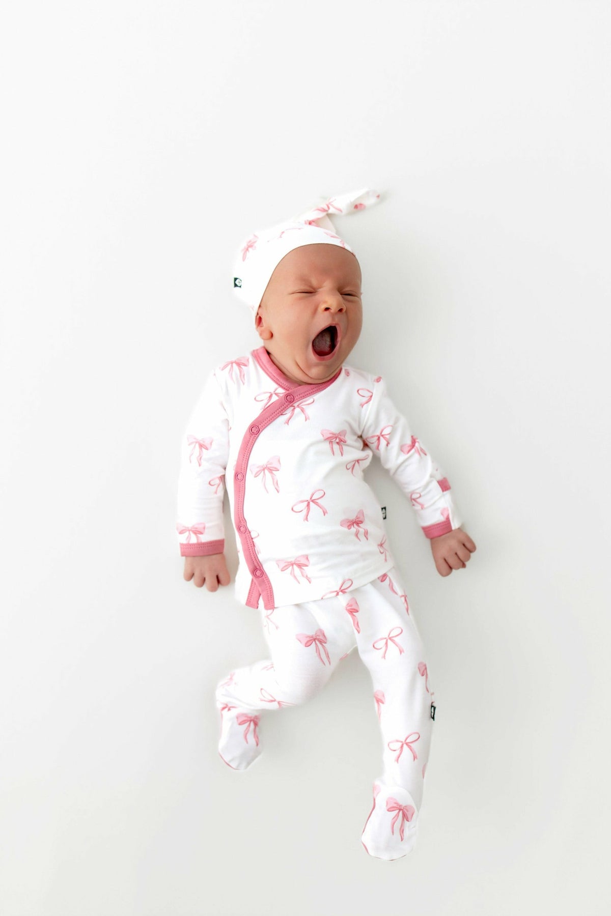 Take Me Home Set with Cap in Bow | Kyte Baby