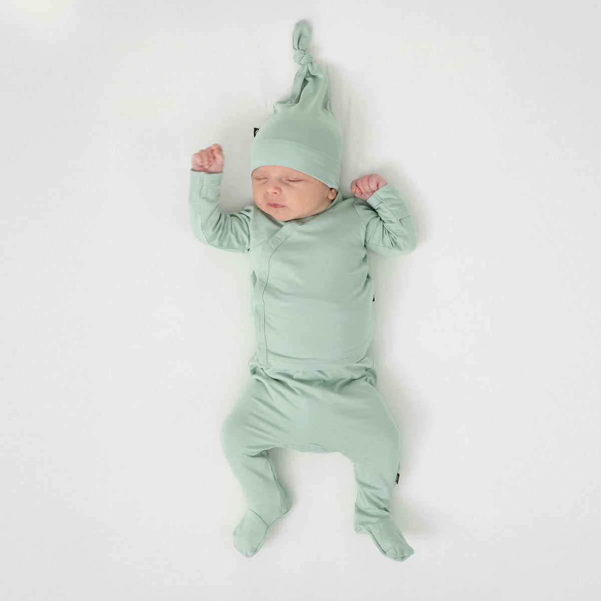 Take Me Home Set with Cap in Sage | Kyte Baby
