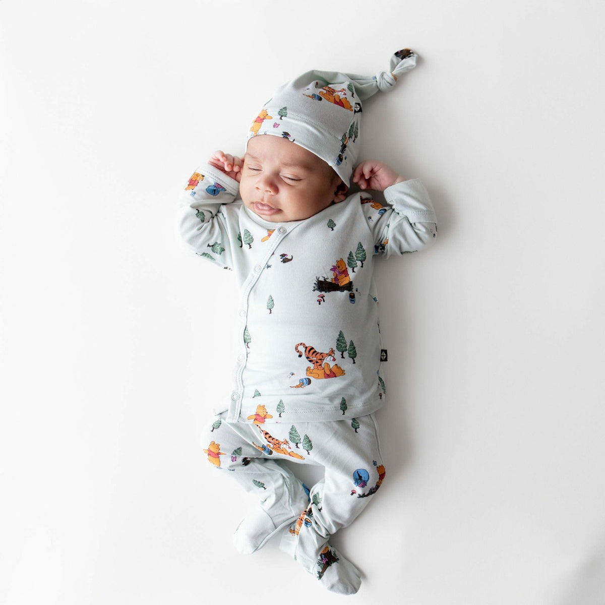 Take Me Home Set with Cap in Winnie the Pooh Hundred Acre Wood | Kyte Baby