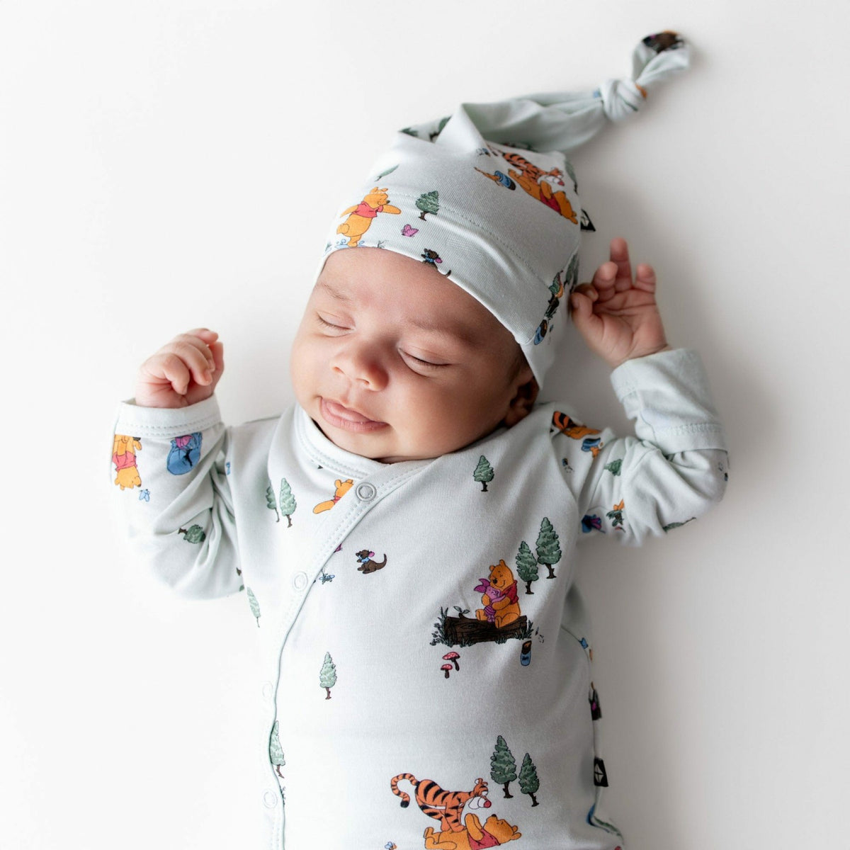 Take Me Home Set with Cap in Winnie the Pooh Hundred Acre Wood | Kyte Baby