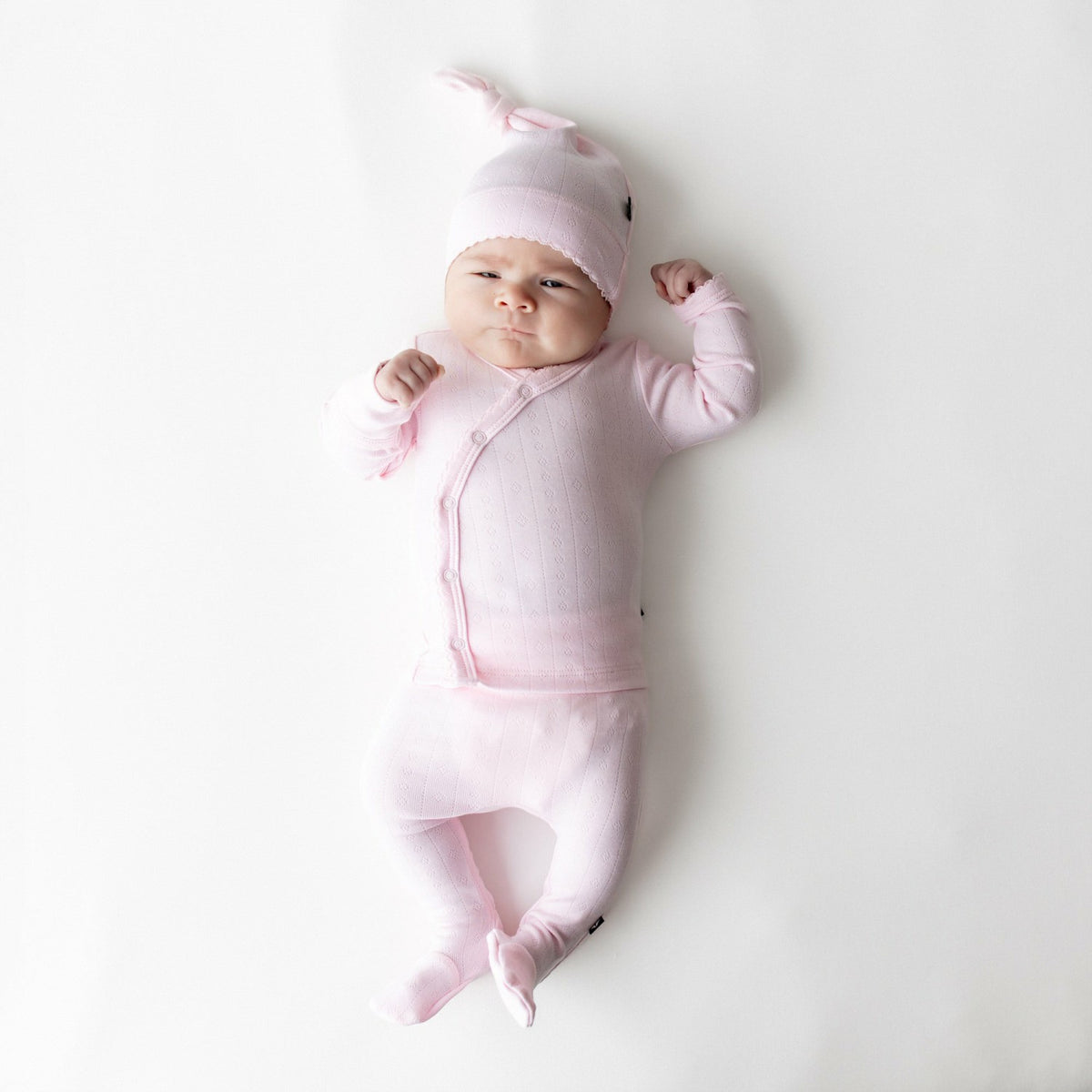 Pointelle Take Me Home Set with Cap in Sakura | Kyte Baby