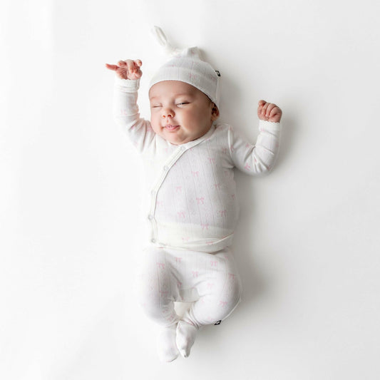 Pointelle Take Me Home Set with Cap in Sweet Pink Bow | Kyte Baby