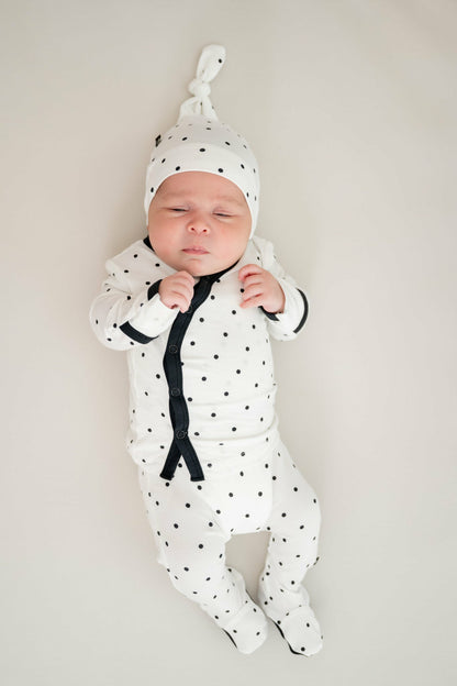 Take Me Home Set with Cap in Midnight Polka Dot | Kyte Baby