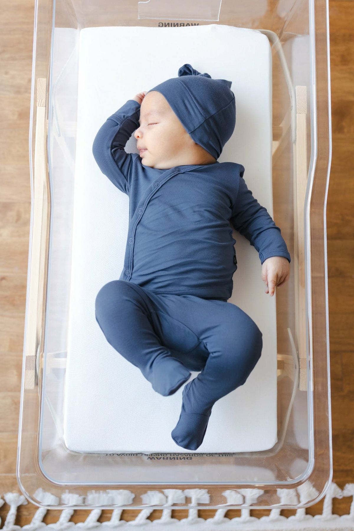 Take Me Home Set with Cap in Oxford | Kyte Baby