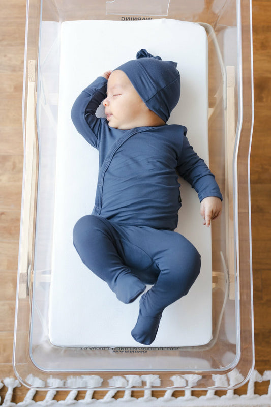 Take Me Home Set with Cap in Oxford | Kyte Baby