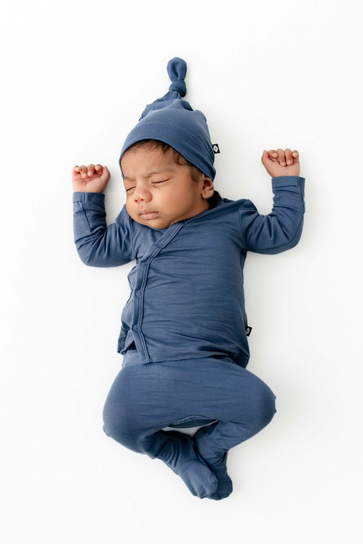 Take Me Home Set with Cap in Oxford | Kyte Baby