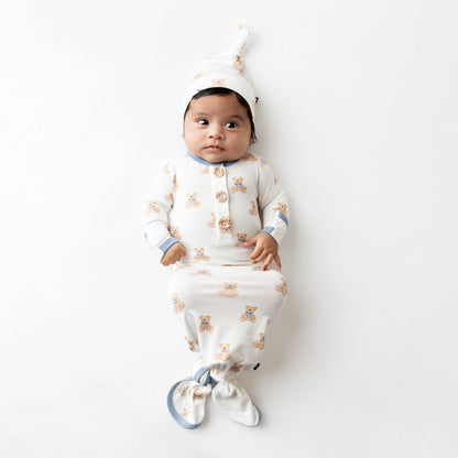 Knotted Day Gown with Hat Set in Teddy Bear | Kyte Baby
