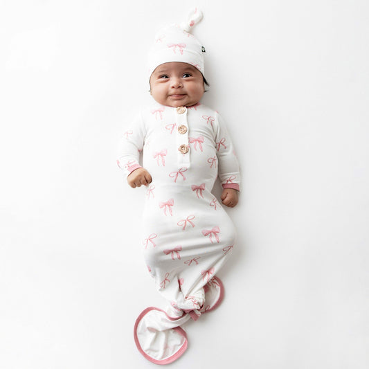 Knotted Day Gown with Hat Set in Bow | Kyte Baby