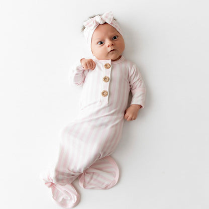 Knotted Gown with Bow Set in Cloud | Kyte Baby