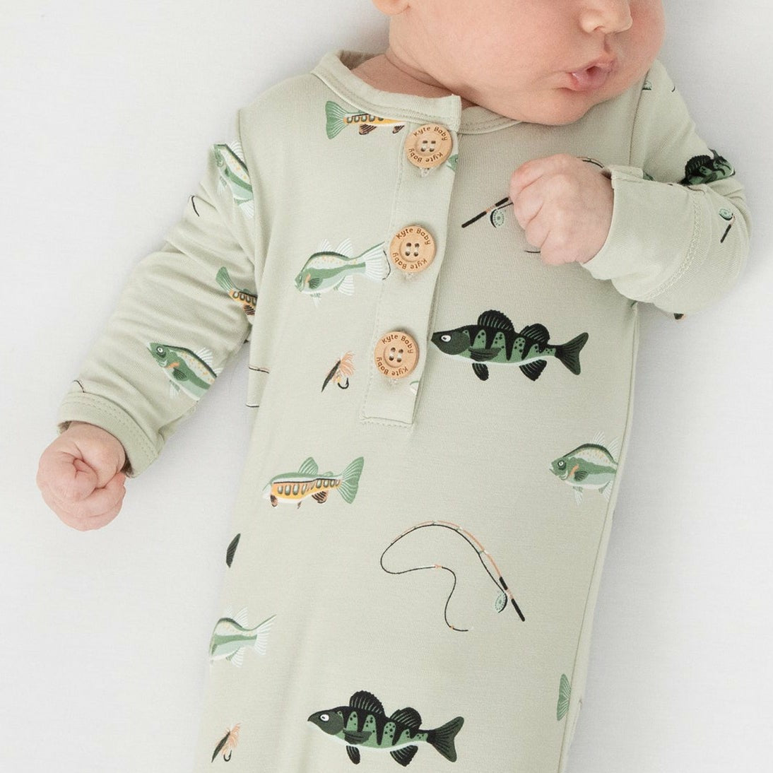 Knotted Day Gown with Hat Set Set in Fishing | Kyte Baby
