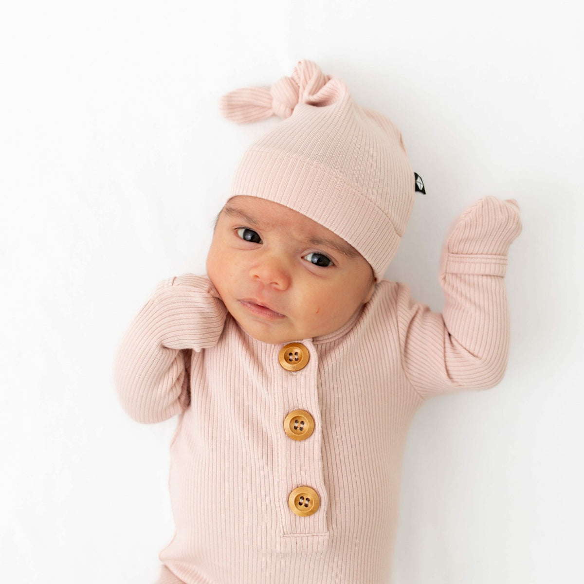 Ribbed Knotted Gown and Hat Blush | Kyte Baby