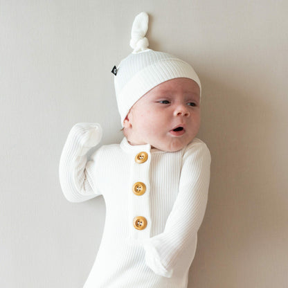 Ribbed Knotted Gown and Hat Cloud | Kyte Baby