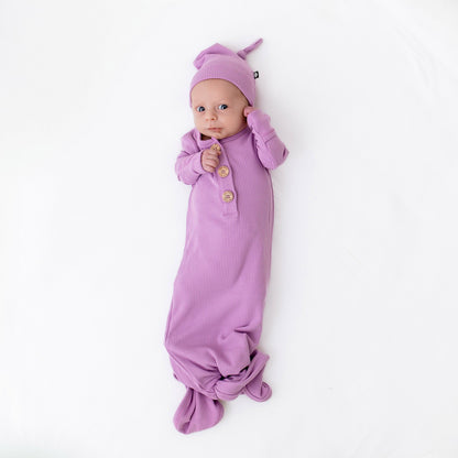 Ribbed Knotted Day Gown with Hat Set in Poi | Kyte Baby