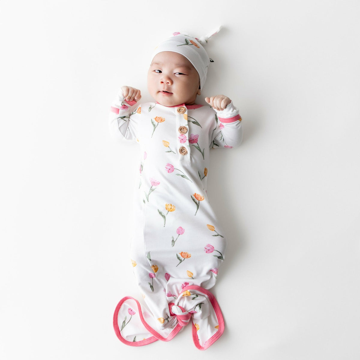 Knotted Day Gown with Hat Set in Tulip | Kyte Baby