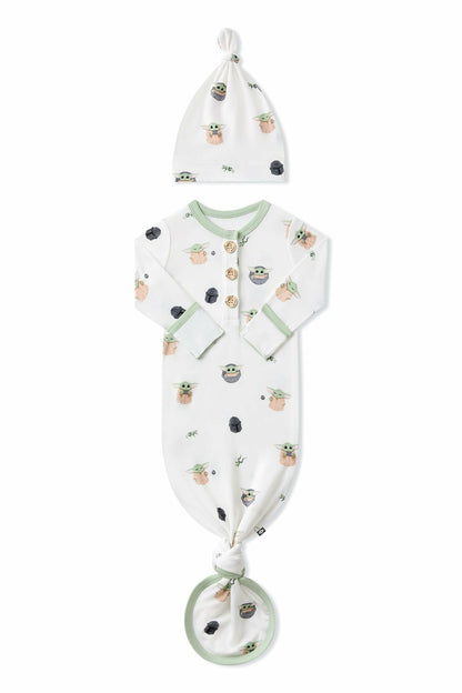 Knotted Day Gown with Hat Set in Grogu™ | Kyte Baby