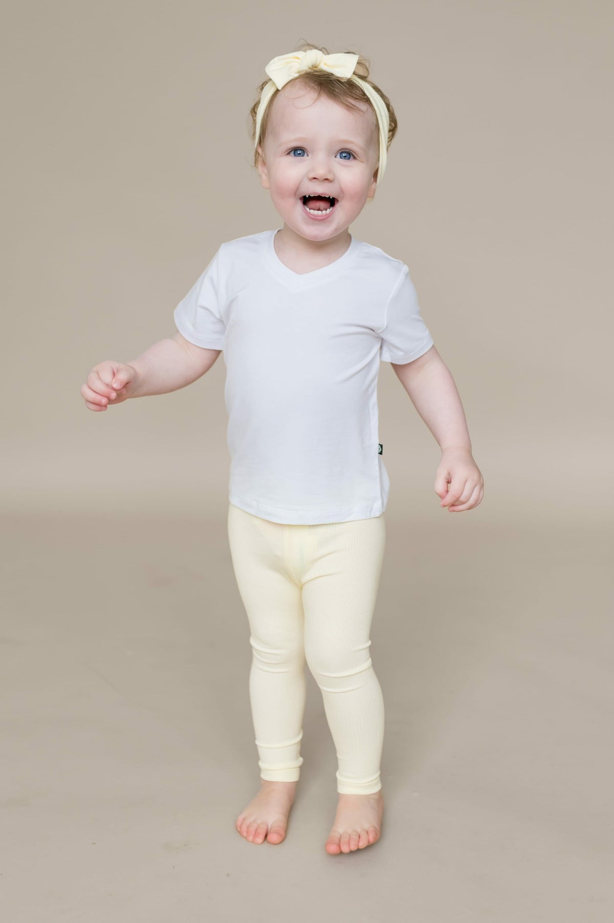 Ribbed Leggings in Chamomile | Kyte Baby