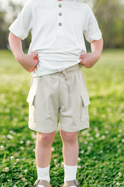 Cargo Short in Oat | Kyte Baby