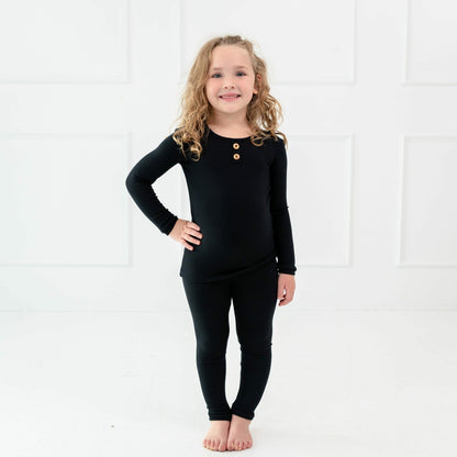Ribbed Henley Set in Midnight | Kyte Baby